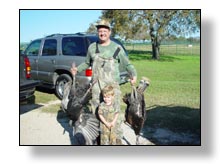 Exotic Game Hunting in Texas, Native Game Hunting in Texas - Simmons Ranch offers exotic game hunting packages on our Texas Hill Country ranch.